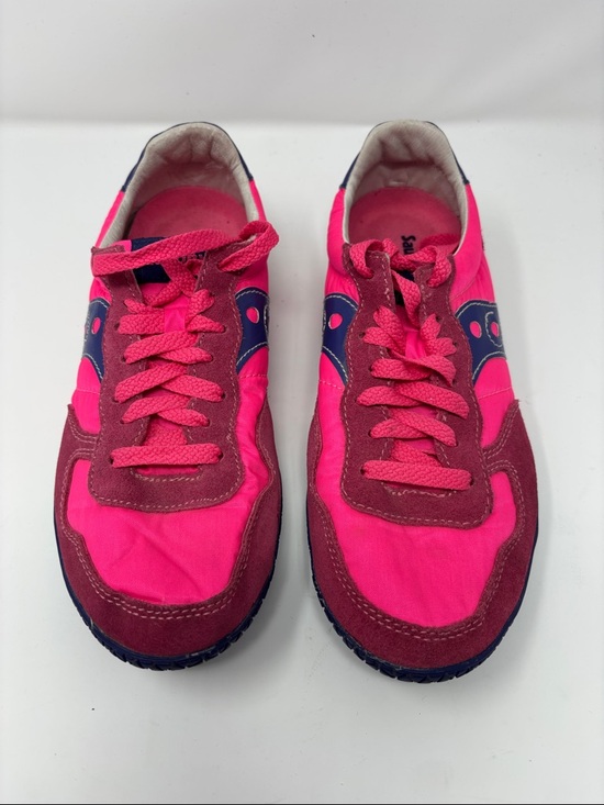 Saucony Shoes - Saucony | Bright Pink Running Sneakers with Navy Accent 10